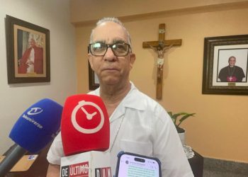 Ante aumento de feminicidios y violencia intrafamiliar, arzobispo de Santiago llama a rescatar los valores familiares