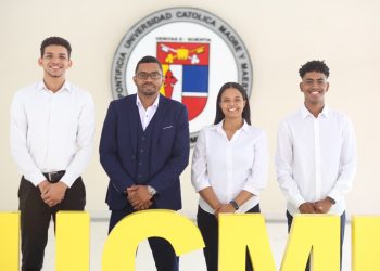 Estudiantes dominicanos clasifican a final tecnológica en China