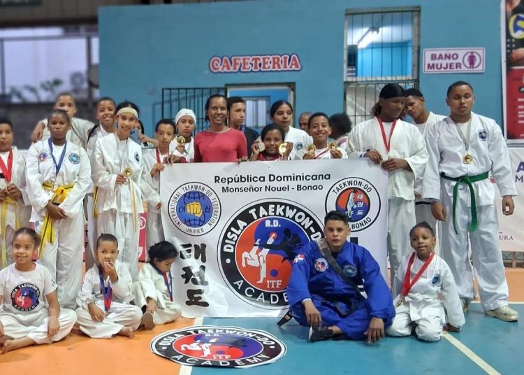 José Disla: el maestro que transforma vidas a través del Taekwon-do en Bonao