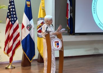 PUCMM pone a circular la obra “Panorama actual del Caribe 2024-2026”