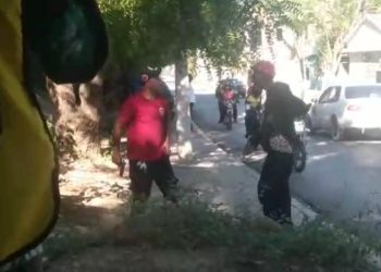 Riña entre presuntos miembros de banda deja un herido de bala en La Otra Banda de Santiago