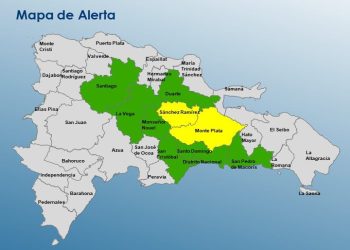 COE declara 10 provincias en alerta por efectos de vaguada; reportan comunidades incomunicadas