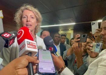 Embajadora de Francia respalda soberanía dominicana en política migratoria