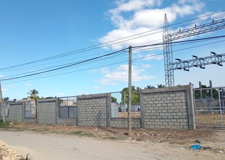 EDEESTE construye Subestación La Caleta para fortalecer servicio eléctrico en la zona