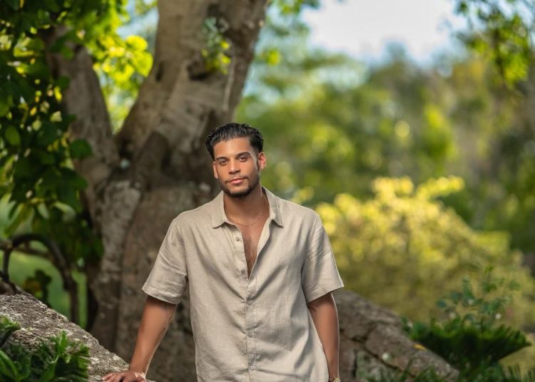Dominicano Kenny Rodríguez sigue con fuerza en La Casa de los Famosos