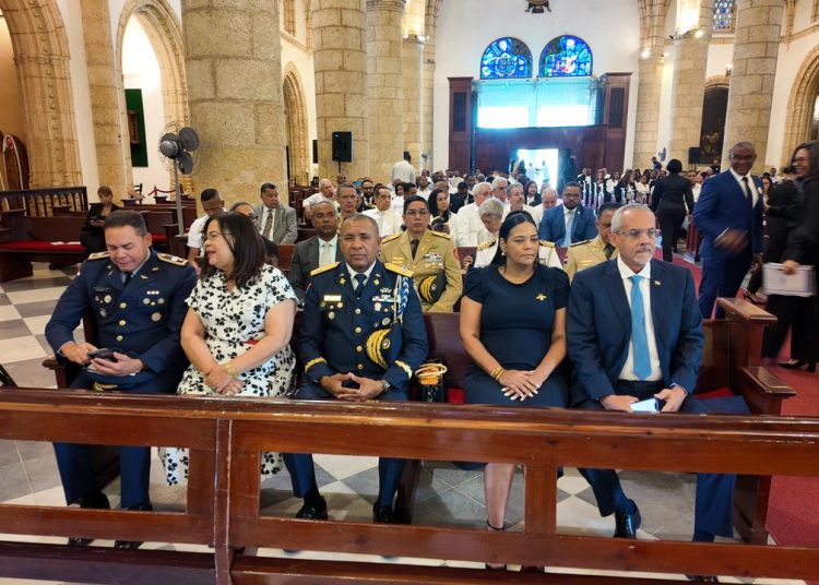 Consejo Nacional de Drogas celebra 38 aniversario con misa en la Catedral Primada de América