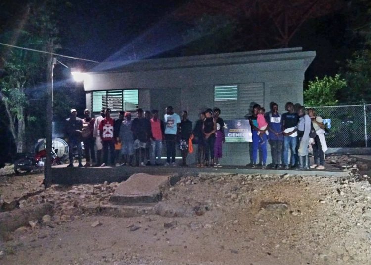 Patrullas del Ejército interceptan a 65 extranjeros indocumentados en operativos en la frontera con Dajabón