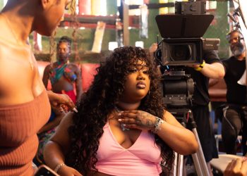 Rapera dominicana La Biggie refuerza su presencia global con el lanzamiento de “Teteo” junto a Chael