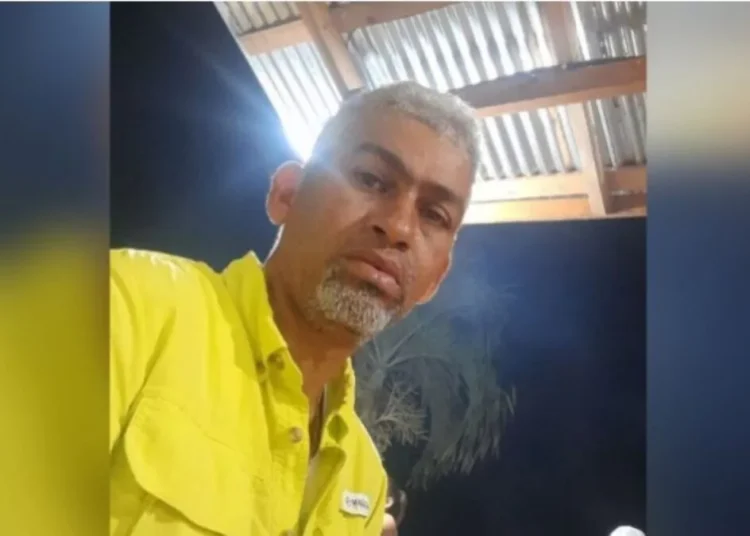Ultiman a palos a exregidor en Dajabón; familiares exigen justicia