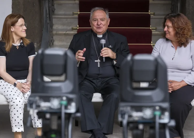 Más de mil migrantes acompañarán al papa León XIV en el puerto canario de Arguineguín