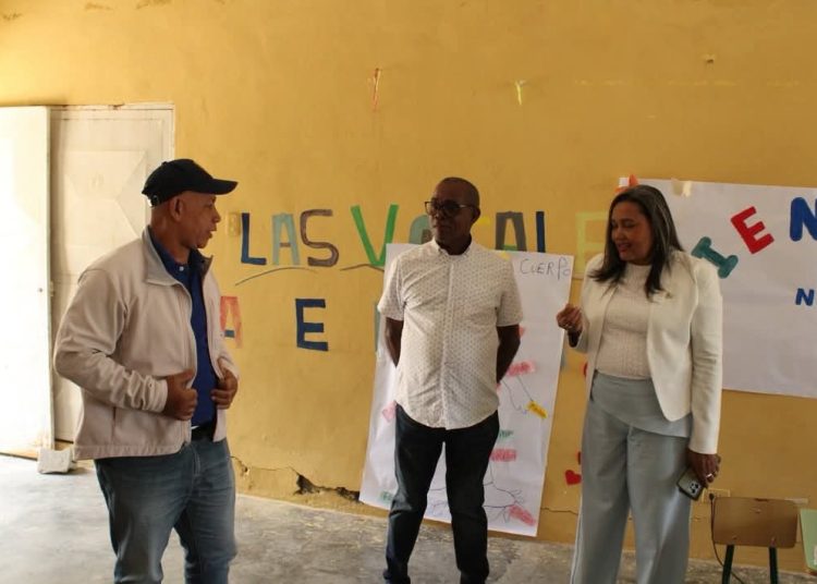 Gobernadora supervisa daños en CAIPI de La Ceiba