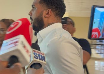 Wander Franco llega al tribunal de Puerto Plata a la espera del fallo de su nuevo juicio