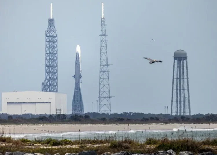 La explosión del cohete de Blue Origin amenaza con sacudir los planes lunares de la NASA