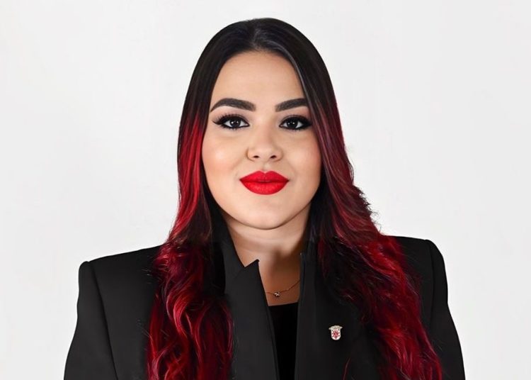 Regidora Amelia Núñez: teleférico y monorriel no resuelven los problemas actuales de Santiago