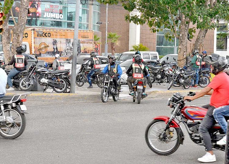 Gobierno iniciará operativo contra paradas ilegales de motoconchos