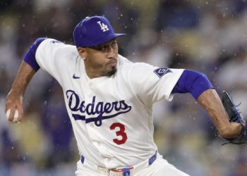 Edwin Díaz es vinculado a investigación por peleas de gallos ilegales en Puerto Rico
