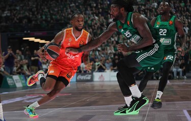 Jean Montero lidera otra hazaña del Valencia y fuerza quinto juego ante Panathinaikos