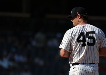 Cole vuelve a dominar: 10 ponches y otra salida brillante en triunfo de Yankees
