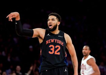 Knicks mantienen el control en casa y toman ventaja 2-0 ante Cleveland