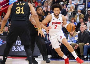 Pistons toman control de la serie con otra actuación brillante de Cunningham