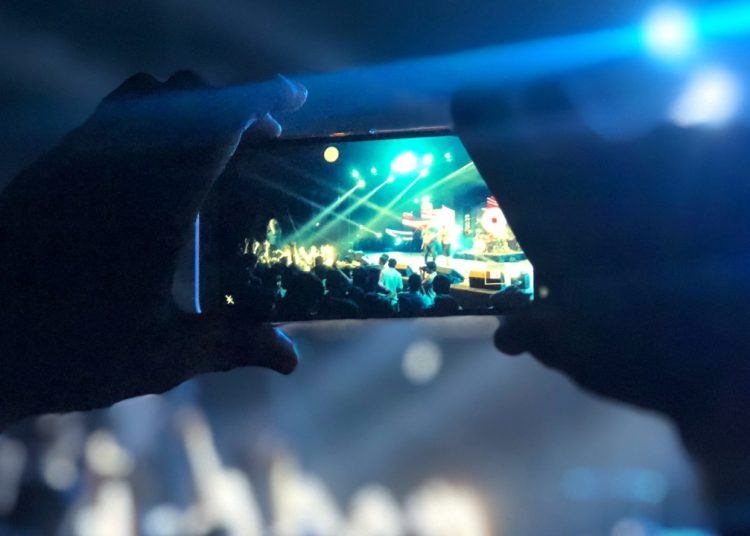 Boletas de conciertos en RD cuestan más por falta de incentivos estatales, según productor