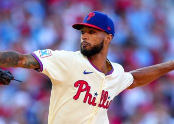Cristopher Sánchez y Bobby Witt Jr. son reconocidos como Jugadores de la Semana en MLB