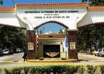 UASD fortalece servicios académicos con nuevo reglamento para validación de títulos