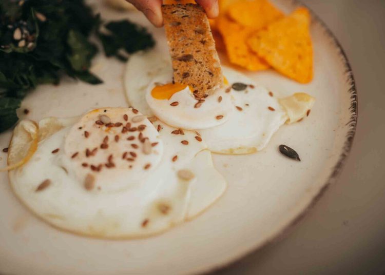 El huevo es un alimento completo, accesible y nutritivo