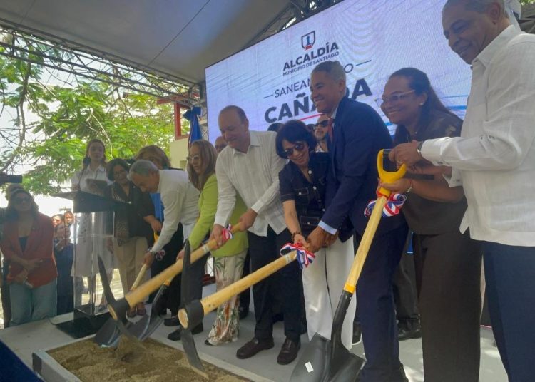 Alcaldía de Santiago inicia rescate histórico de la cañada Hoya de Caimito con inversión de RD$266 millones