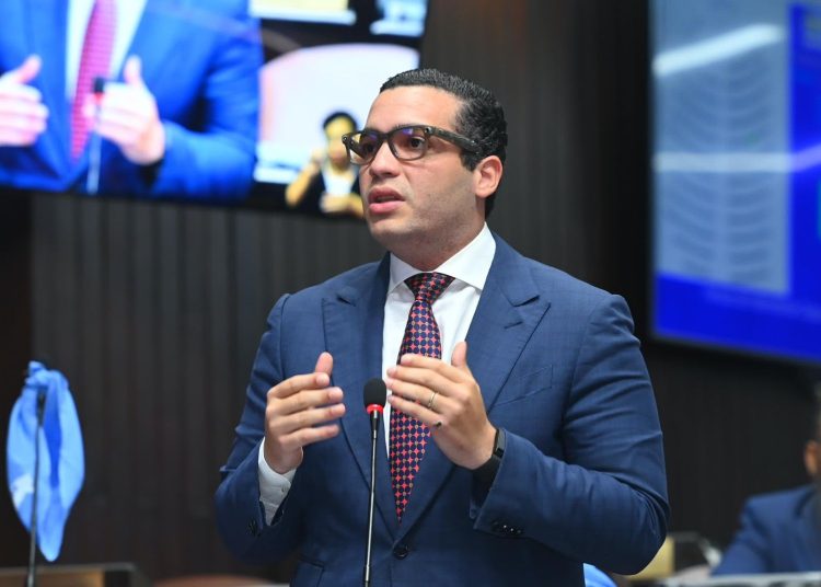 Charlie Mariotti Paz afirma auto de no ha lugar a Castillo y Peralta “reivindica a exfuncionarios del PLD”