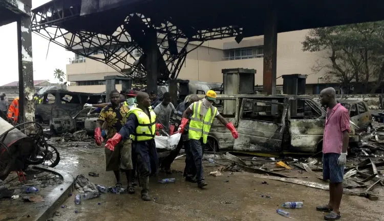 Al menos doce muertos y 479 personas rescatadas por inundaciones en la capital de Ghana