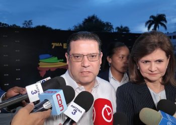 Gobierno asegura trabaja en plan de tres ejes para mitigar impacto de posible alza en la canasta básica