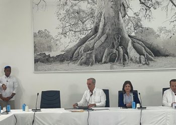 Abinader encabeza Consejo de Ministros en Santiago para evaluar obras y desarrollo