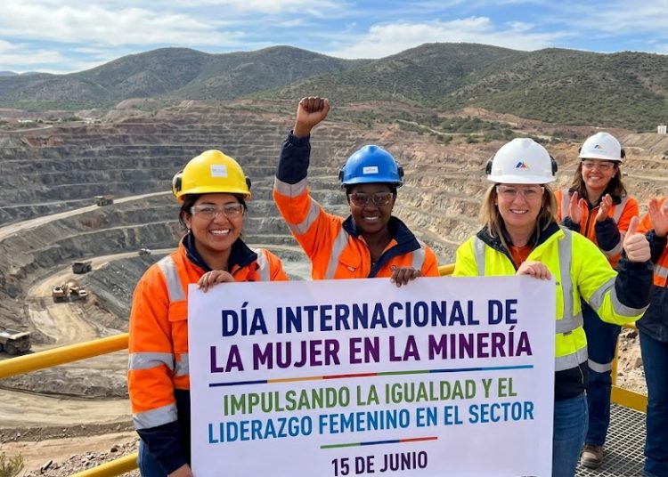 Día Internacional de la Mujer en la Minería: impulsando la igualdad y el liderazgo femenino en el sector