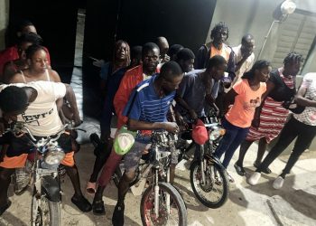 Interceptan 56 haitianos indocumentados en la frontera