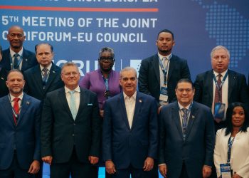 Abinader pide fortalecer integración regional y aplicar mejor acuerdo CARIFORO-UE
