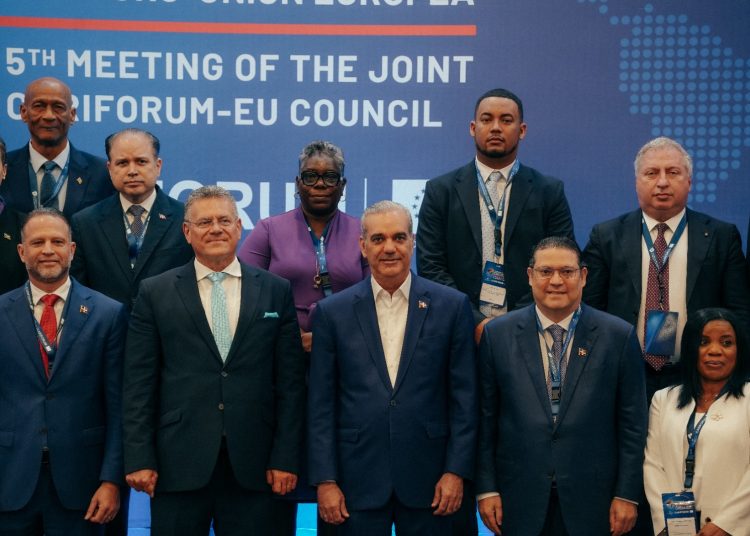 Abinader pide fortalecer integración regional y aplicar mejor acuerdo CARIFORO-UE