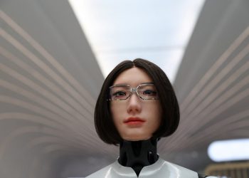 Los robots humanoides llegan a las escuelas de EE. UU. como asistentes de profesores