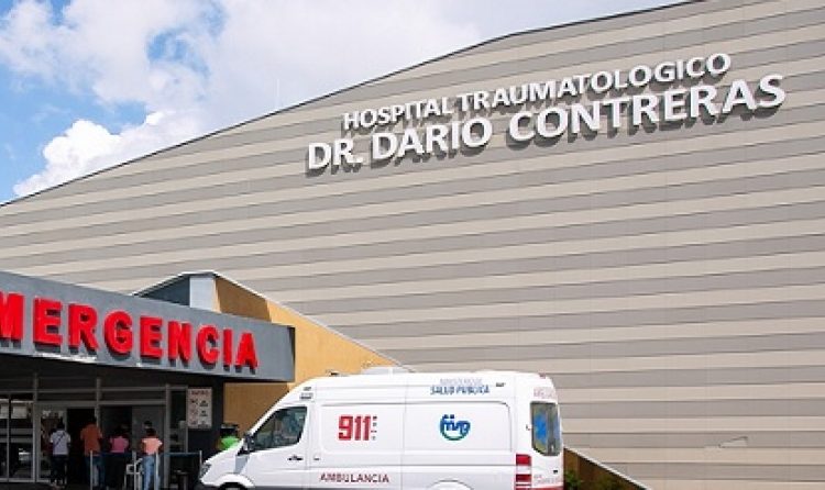 Muere mujer que fue atacada a tiros en el parqueo del Hospital Darío Contreras