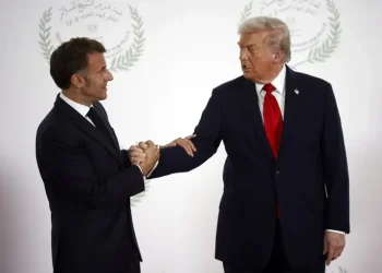 Macon y Trump cenarán en Versalles el miércoles tras la cumbre del G7