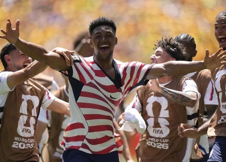 Estados Unidos vence a Australia y asegura su boleto a los dieciseisavos de final del Mundial 2026
