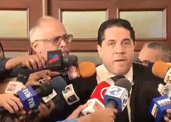 Abogado del Estado califica como una victoria apertura a juicio en el caso Camaleón