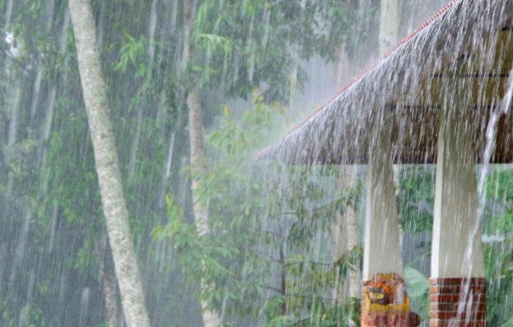 Vaguada y onda tropical provocarán aguaceros este fin de semana