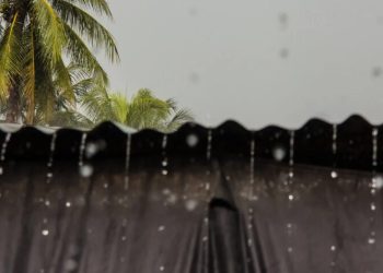Vaguada y onda tropical continuarán provocarán aguaceros este domingo