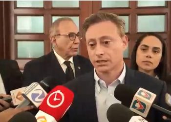 Jean Alain afirma declaraciones de Wilson Camacho “destruyen” la acusación del caso Medusa