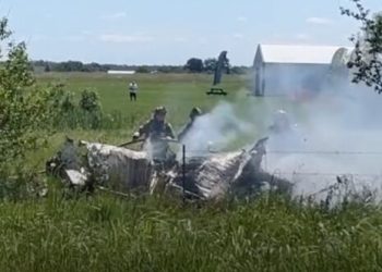 Mueren 12 personas tras estrellarse una aeronave cerca de aeropuerto en Missouri