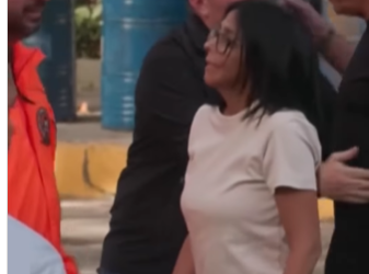 Delcy Rodríguez recibe abucheos durante visita a zona afectada por terremotos en Venezuela