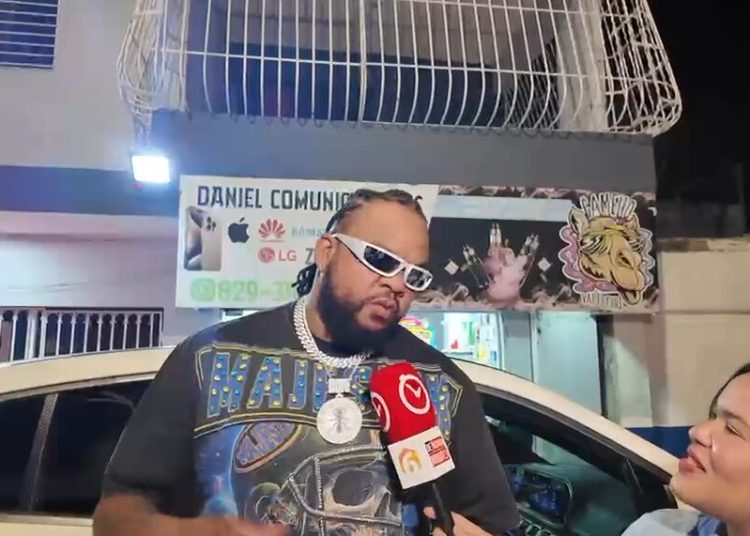 Mr. Manyao anuncia lanzará un merengue y agradece apoyo de Suramérica luego de gira internacional