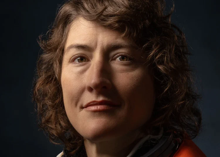 Christina Koch, la primera mujer en viajar a la Luna, recibe el Premio Princesa de la Concordia