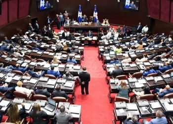 Diputados iniciarán segunda discusión del Código Laboral la próxima semana